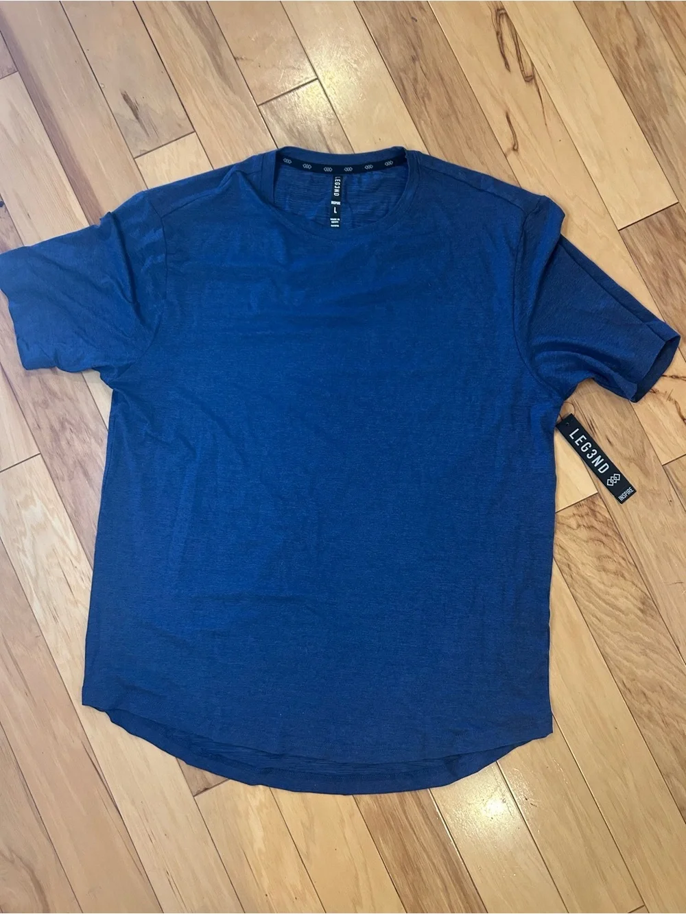NWT Leg3nd Men’s Crew Neck Stretch Moisture Wicking T-Shirt Dk. Navy Blue - Picture 2 of 8